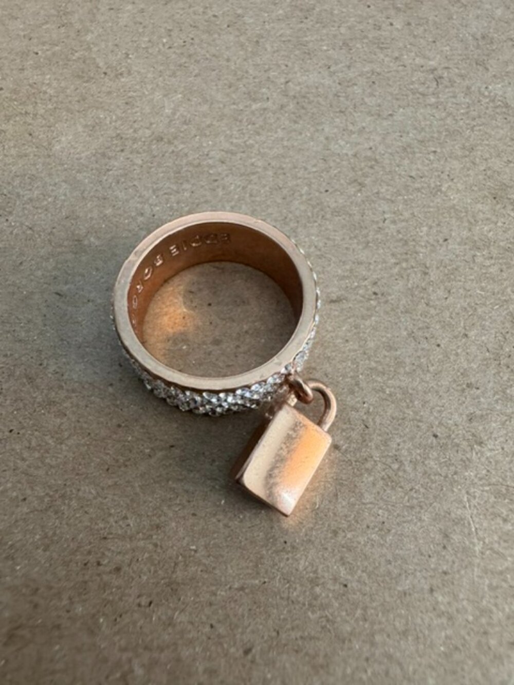 Eddie Borgo Pavé-Set Crystal Padlock Ring - ROSE GOLD